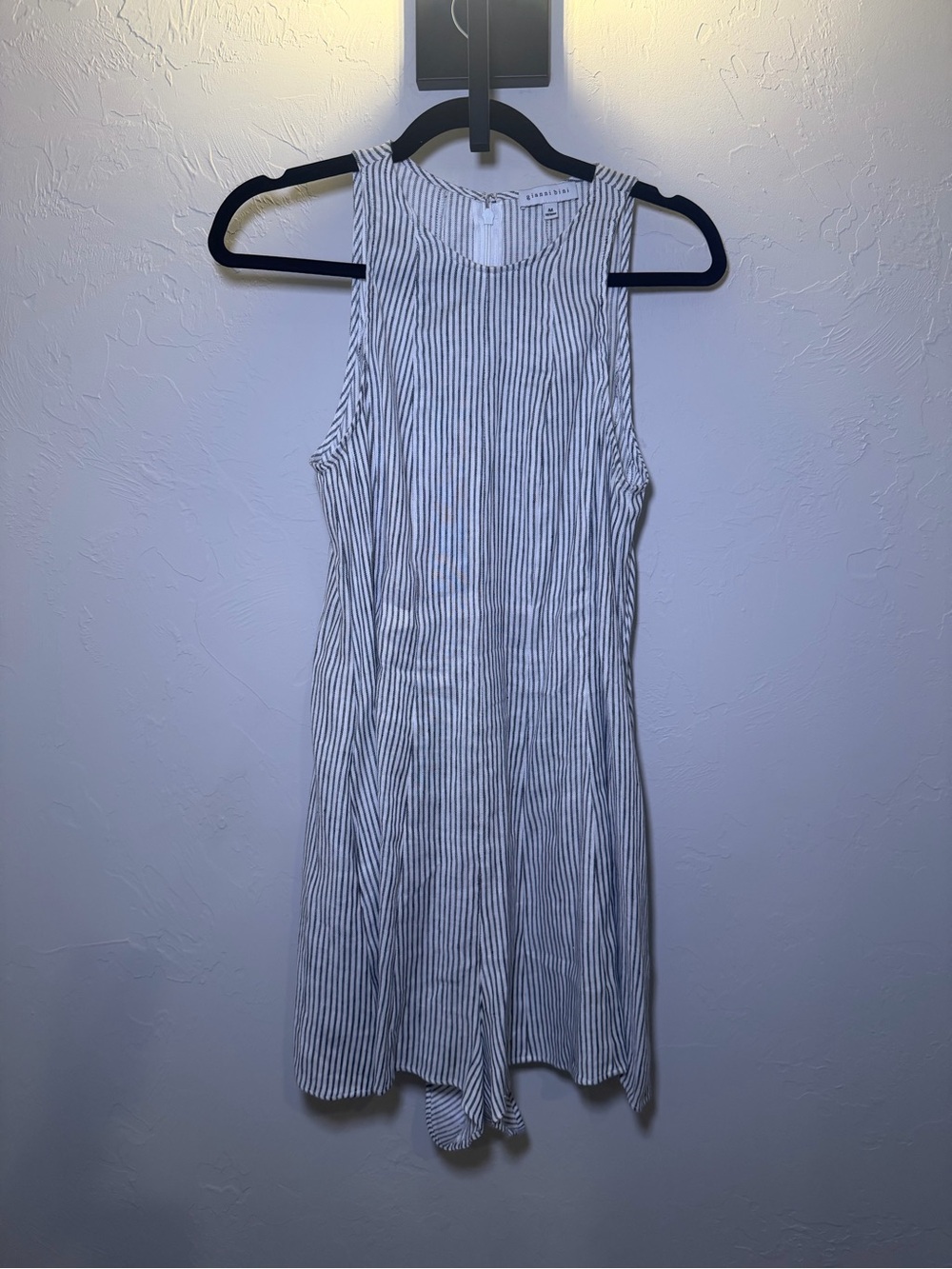 Sleeveless Striped Summer romper - White and Black
